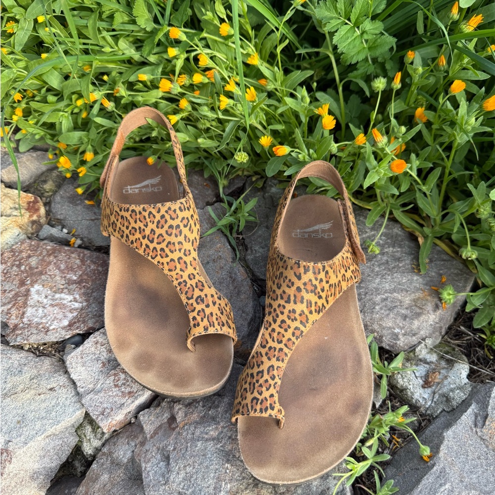 Dansko Tan Leather Women's Sandals